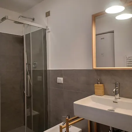 Rosales Apartament Mediolan